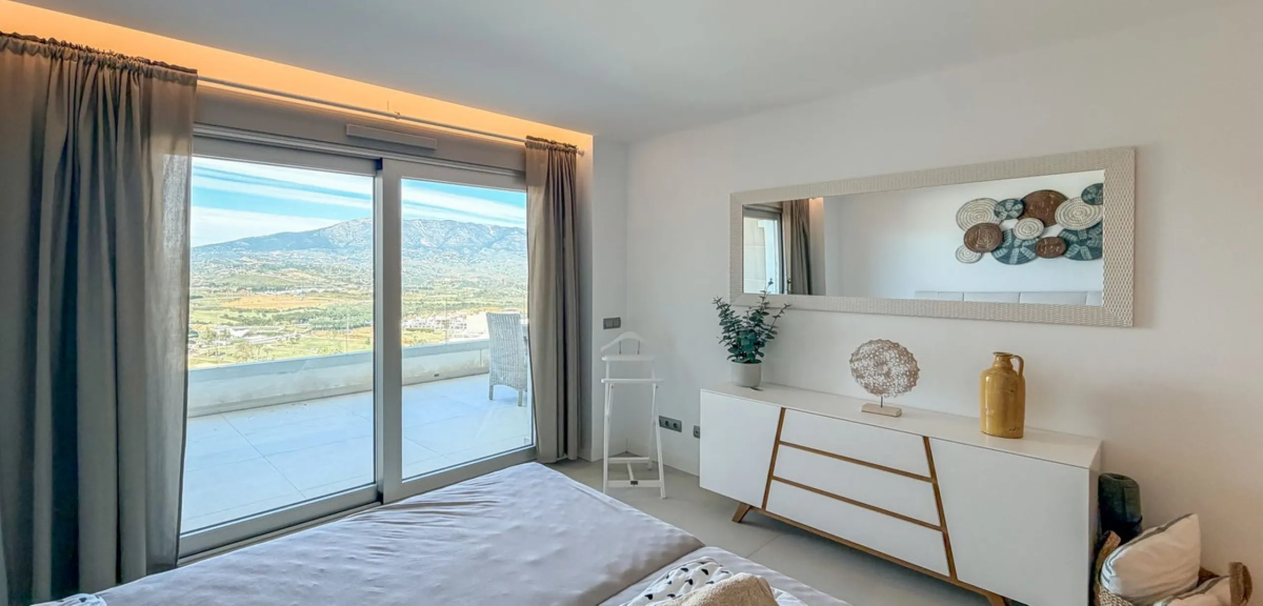 Wunderschöne 2-Zimmer-Wohnung mit 2 Bädern in Grand View – La Cala Golf