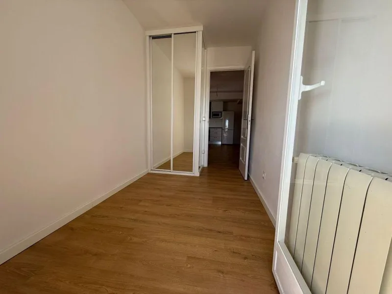 PISO EN VENTA TOTALMENTE REFORMADO Y MUY LUMINOSO EN BARRIO DEL PILAR, MADRID