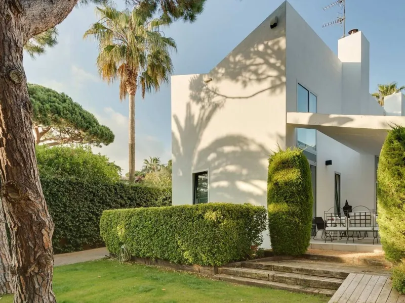 Modern Bright Home with Pool in S’Agaró Vell, Costa Brava