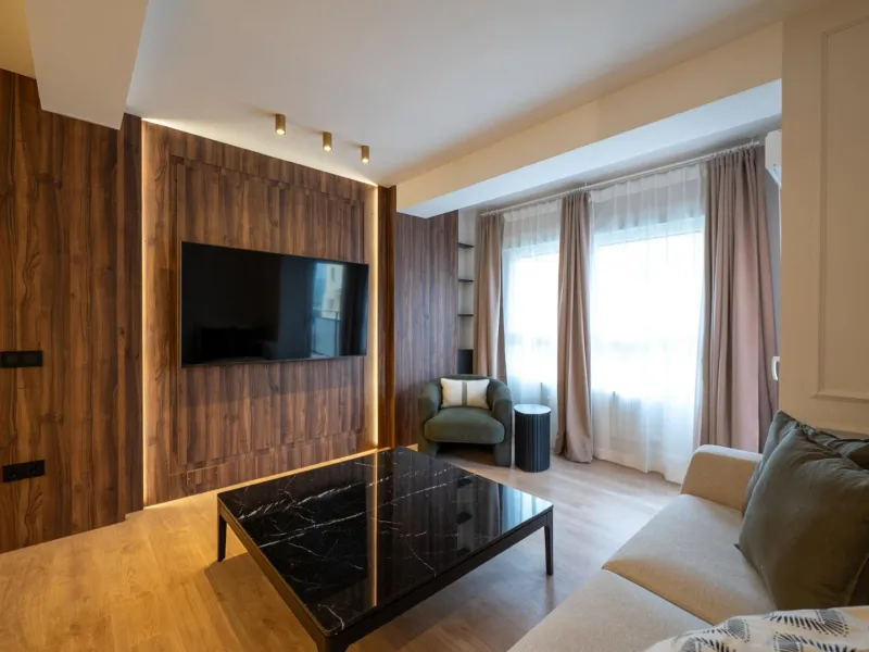 REFURBISHED APARTMENT WITH TERRACE & PARKING | LISTA MADRID