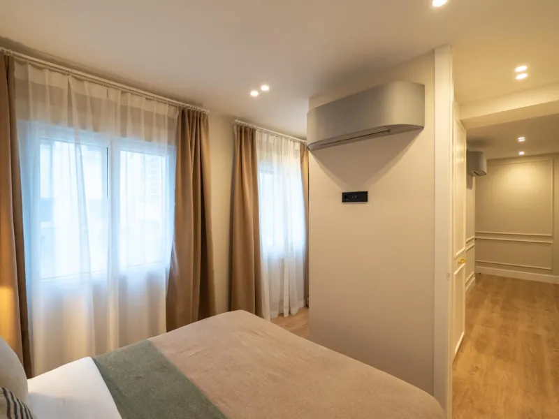 LUJOSO PISO TOTALMENTE REFORMADO CON TERRAZA Y GARAJE EN LISTA | SALAMANCA MADRID