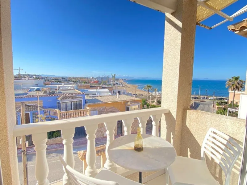ESPECTACULAR BUNGALOW 2 HABS VISTAS A LA PLAYA DE LA MATA