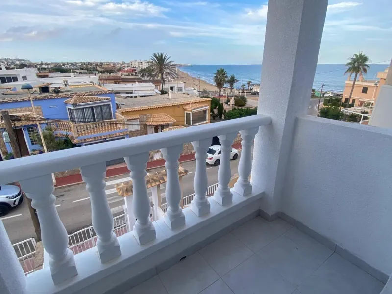 ESPECTACULAR BUNGALOW 2 HABS VISTAS A LA PLAYA DE LA MATA