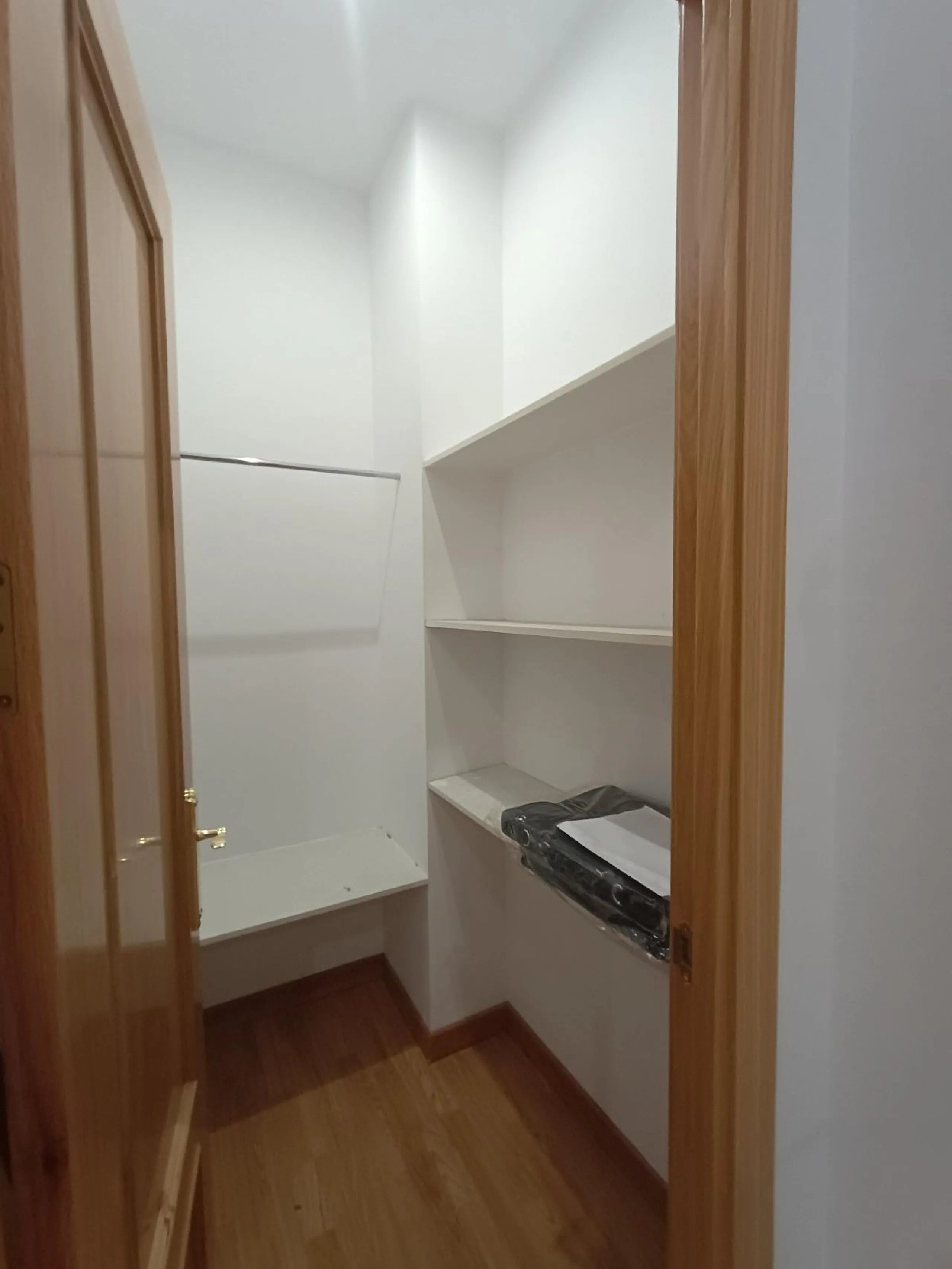 ESTUDIO REFORMADO Y AMUEBLADO EN LAVAPIÉS | MADRID CENTRO