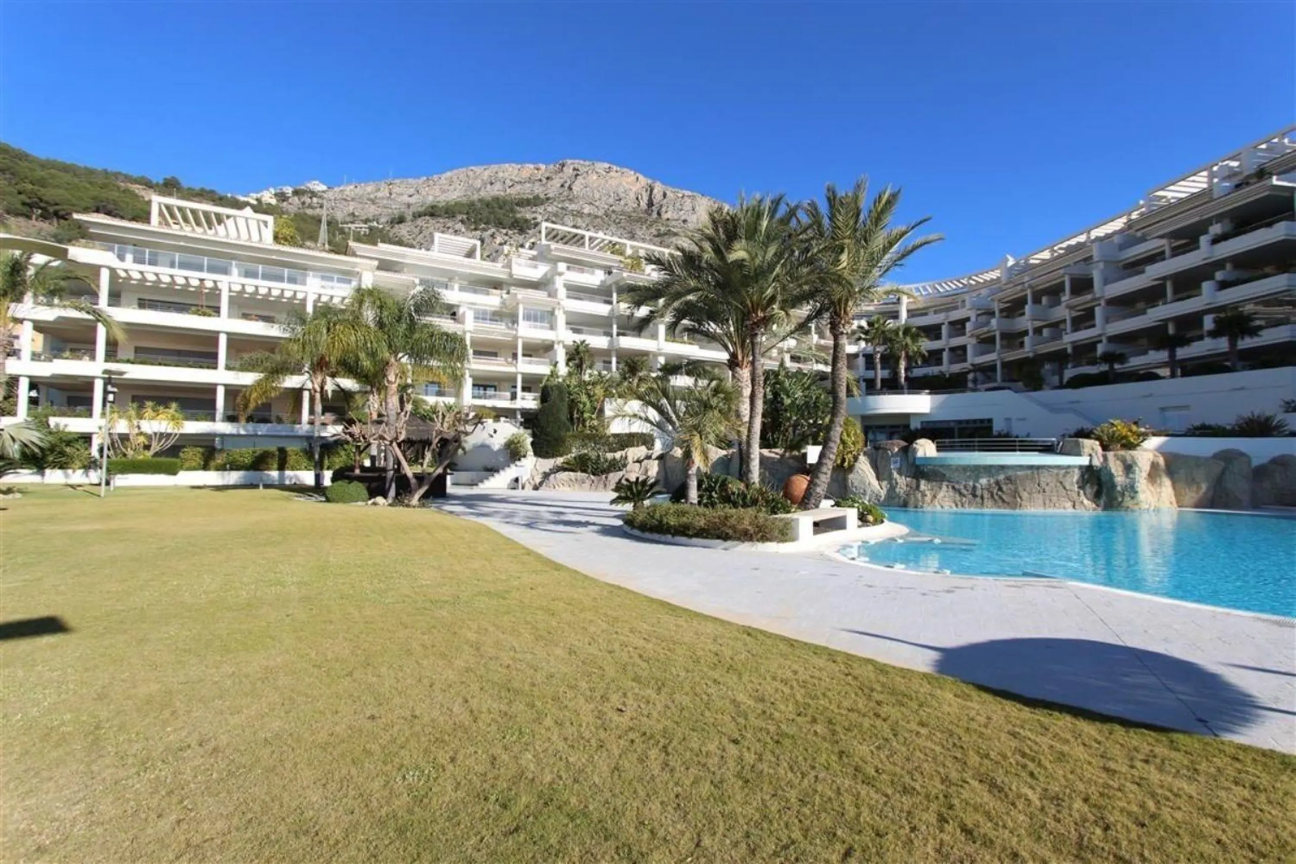 Apartamento de lujo con impresionantes vistas al mar, en Altea