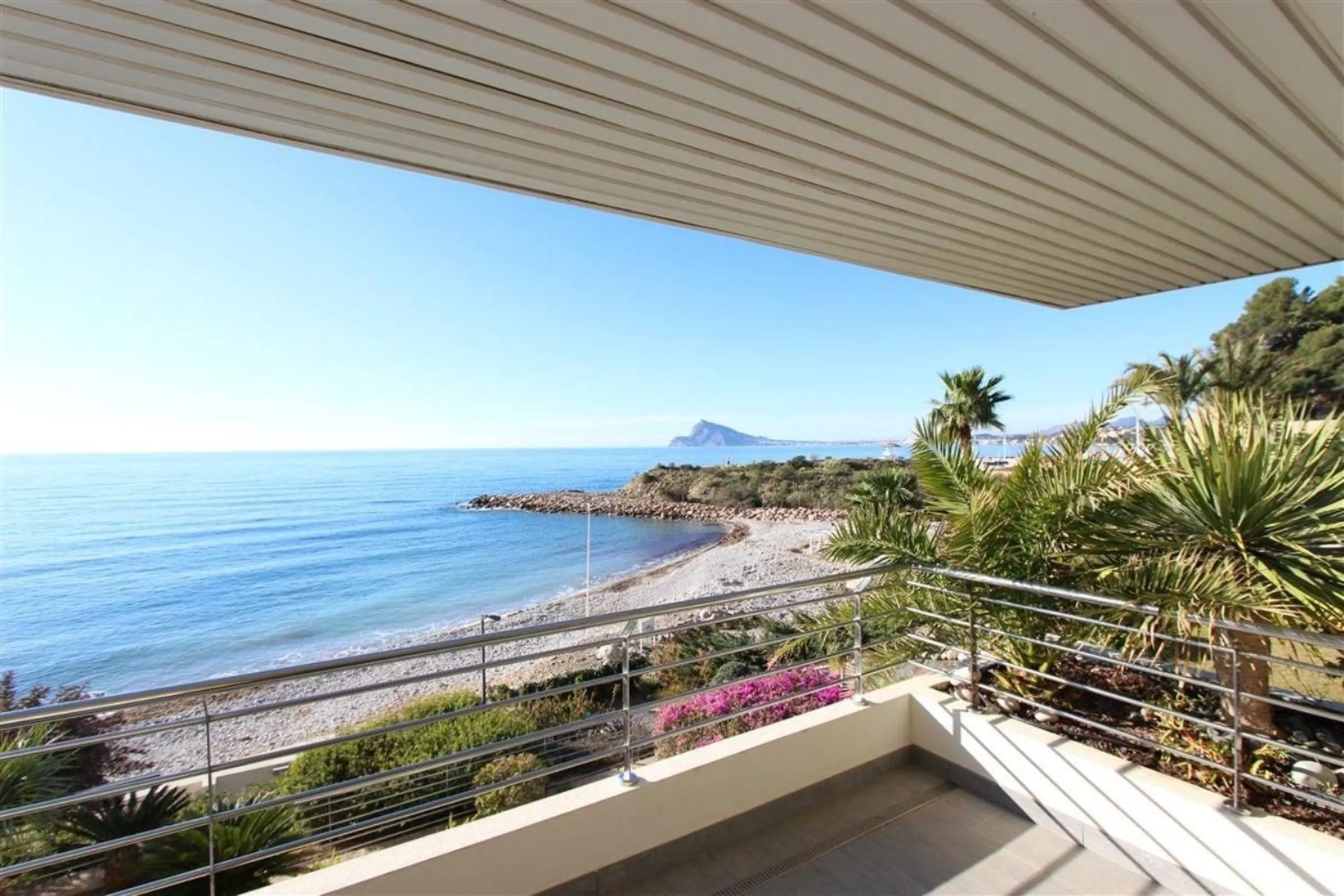 Apartamento de lujo con impresionantes vistas al mar, en Altea