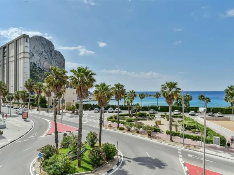 Exclusive apartment with panoramic sea views in Playa del Arenal Bol, Calpe
