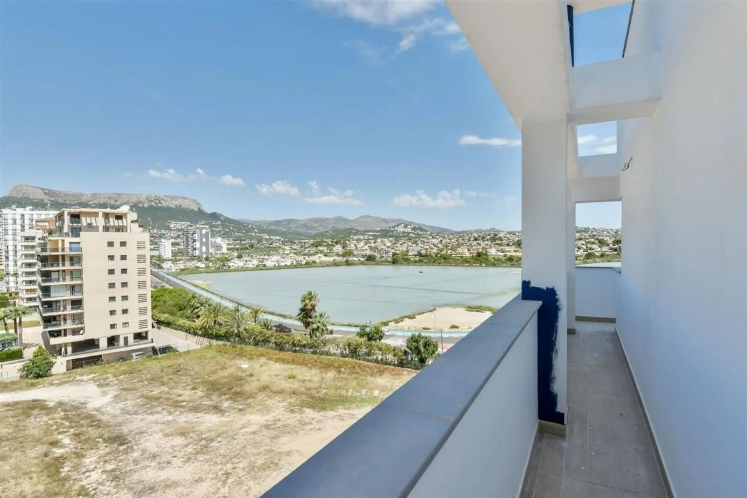 Exclusive apartment with panoramic sea views in Playa del Arenal Bol, Calpe