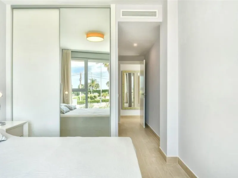 Exclusive apartment with panoramic sea views in Playa del Arenal Bol, Calpe
