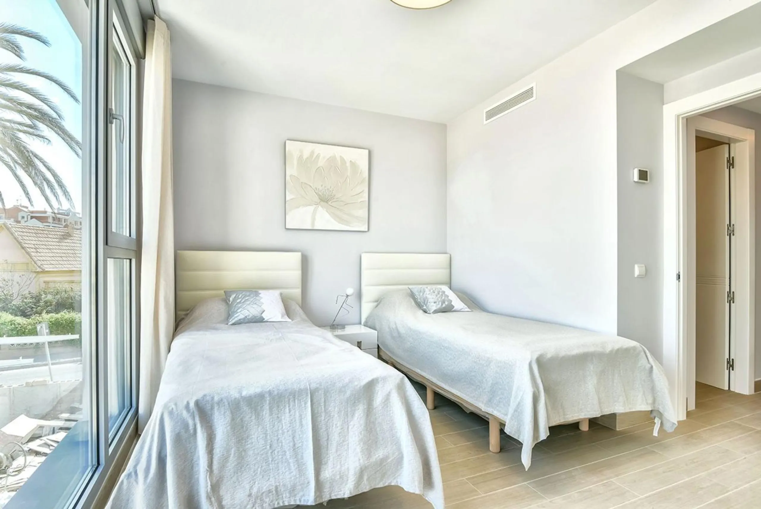 Exclusive apartment with panoramic sea views in Playa del Arenal Bol, Calpe