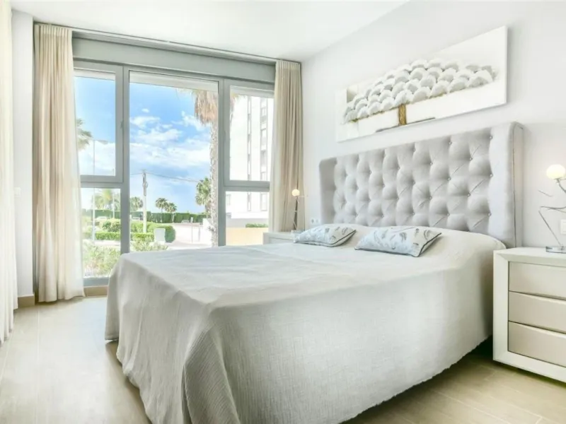 Exclusive apartment with panoramic sea views in Playa del Arenal Bol, Calpe