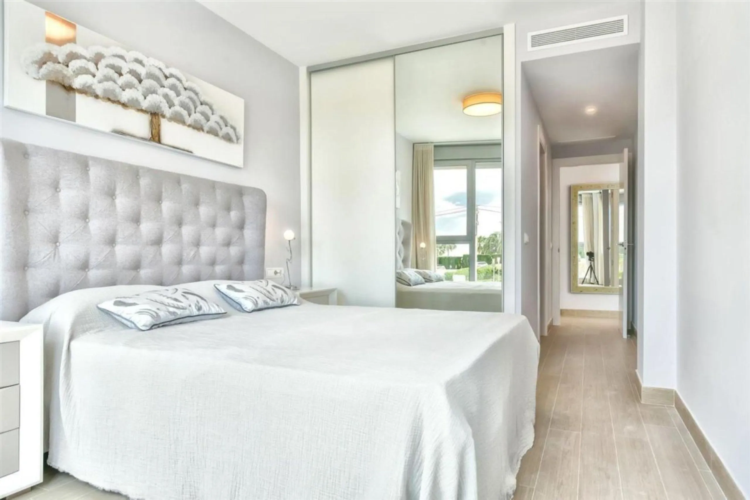 Exclusive apartment with panoramic sea views in Playa del Arenal Bol, Calpe