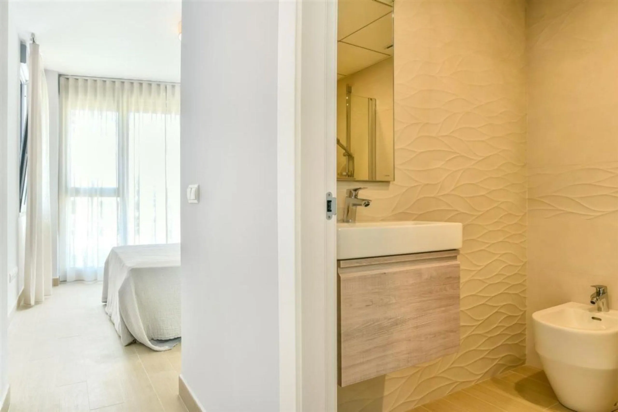 Exclusive apartment with panoramic sea views in Playa del Arenal Bol, Calpe
