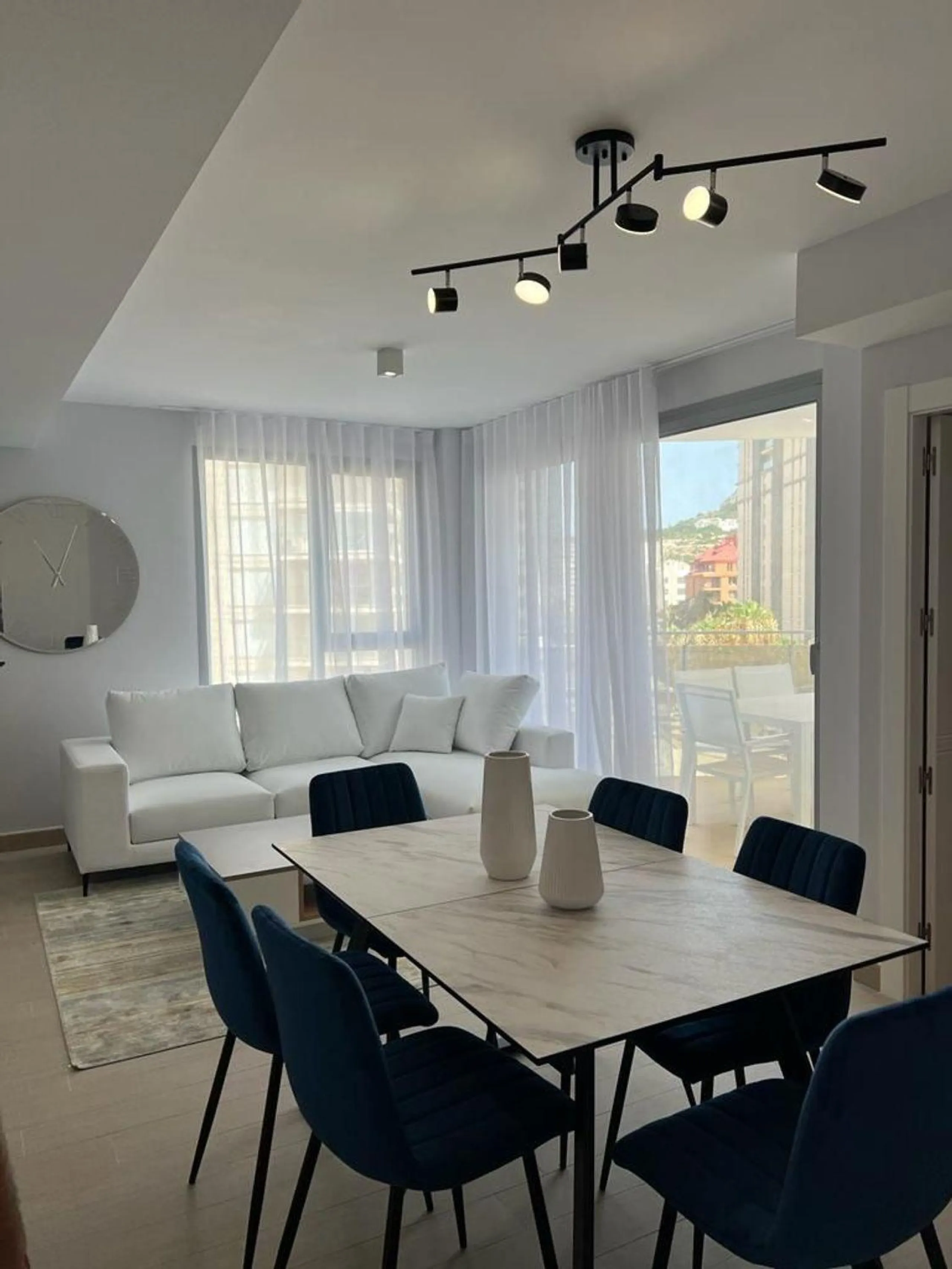 Exclusive apartment with panoramic sea views in Playa del Arenal Bol, Calpe