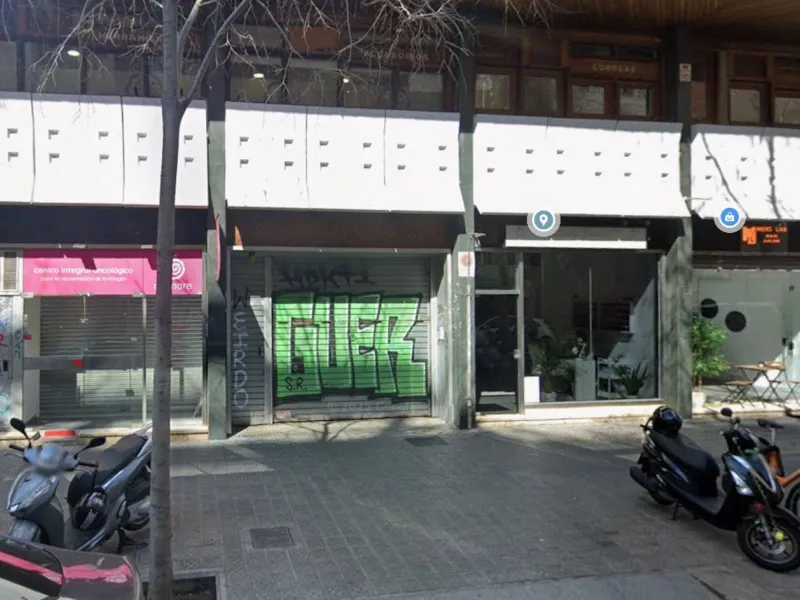 Conjunto de locales comerciales en Eixample, Barcelona
