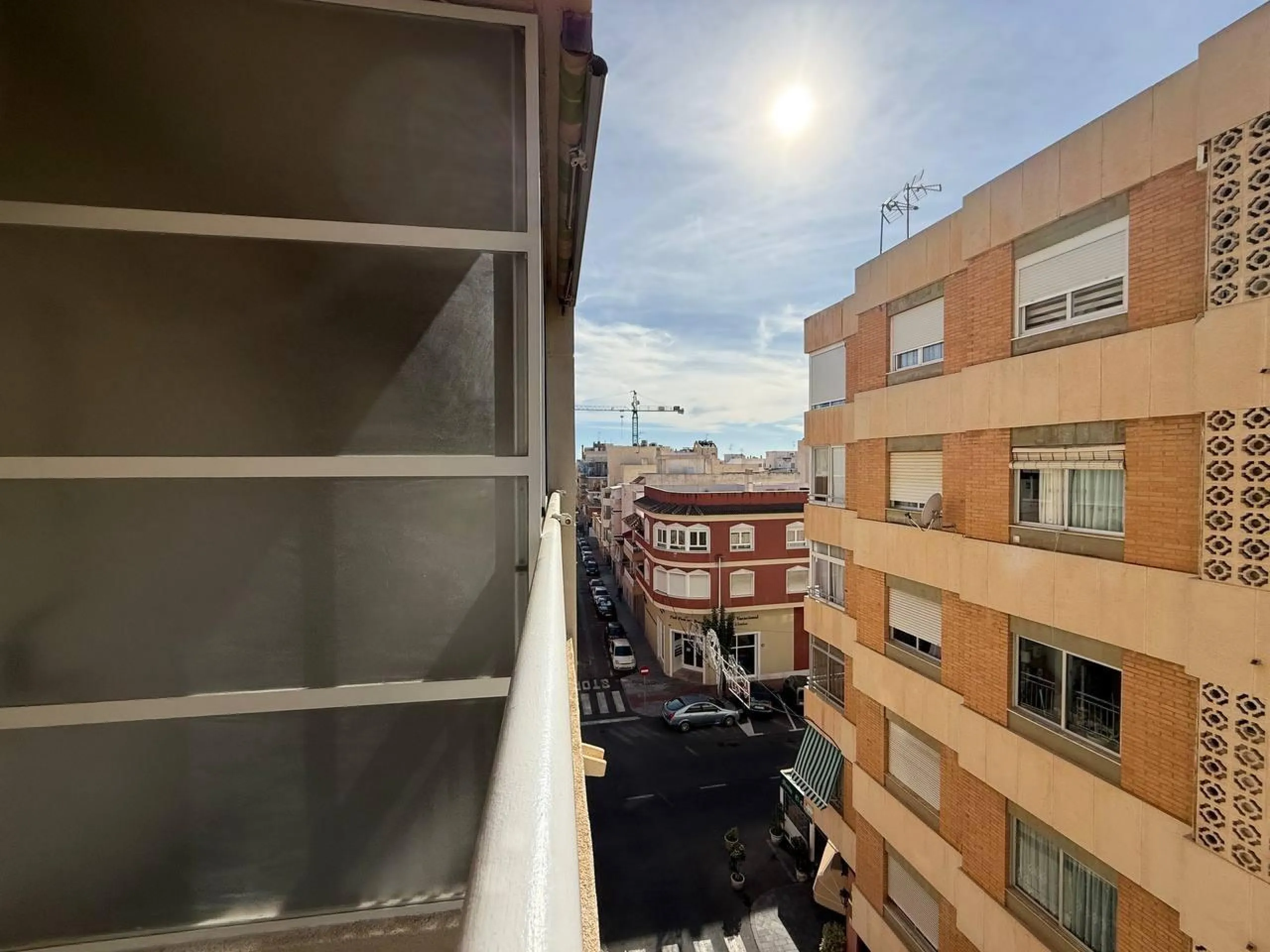 Exclusive apartment with brand new renovation: 2 bedrooms, 550 m from the beach