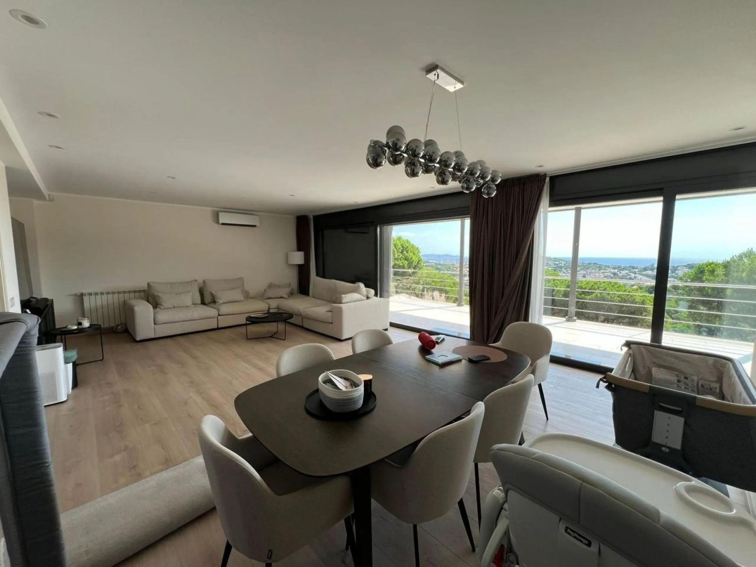 Vivienda contemporánea con vistas al mar en Sant Feliu de Guíxols, Costa Brava