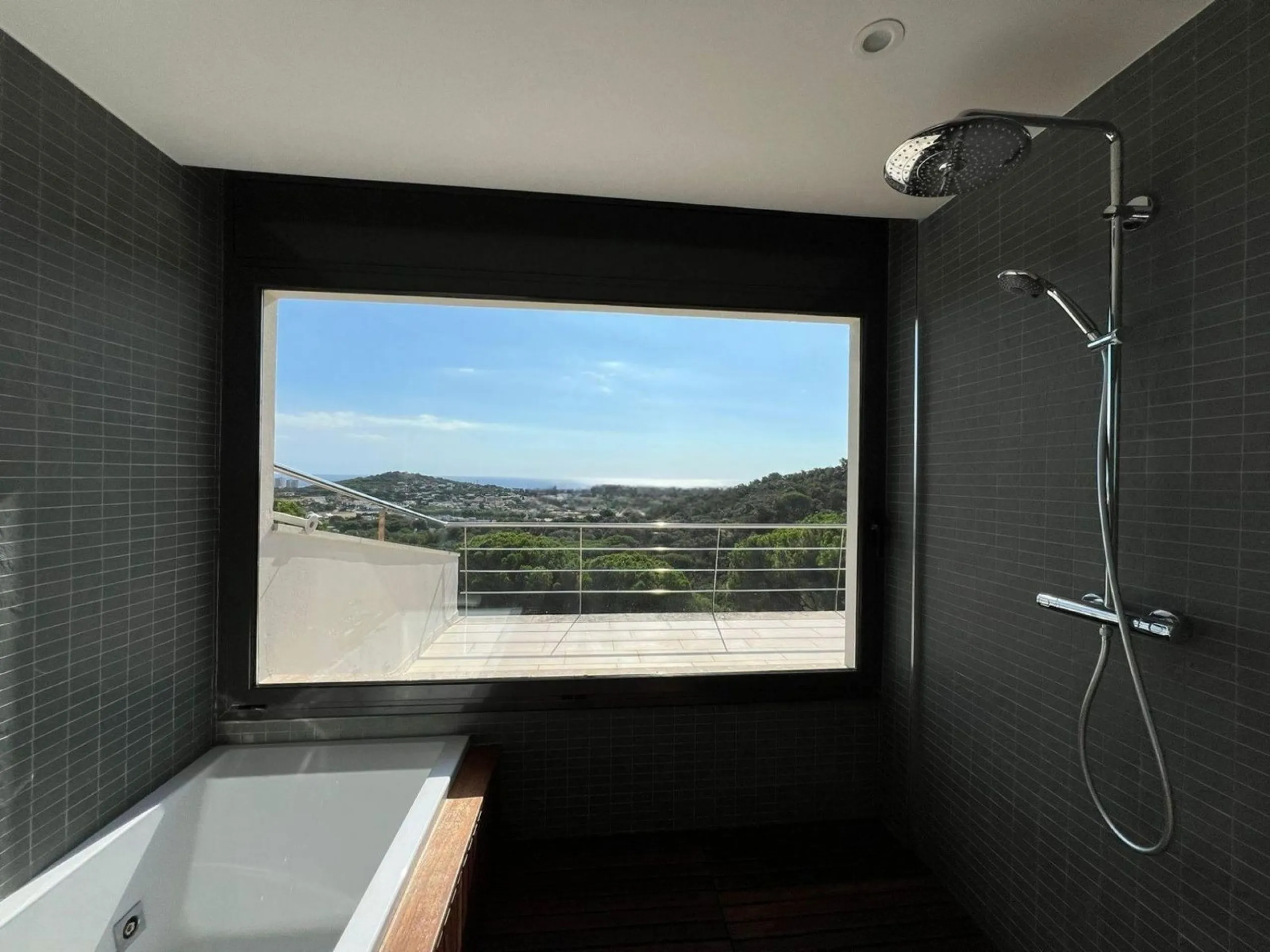 Vivienda contemporánea con vistas al mar en Sant Feliu de Guíxols, Costa Brava
