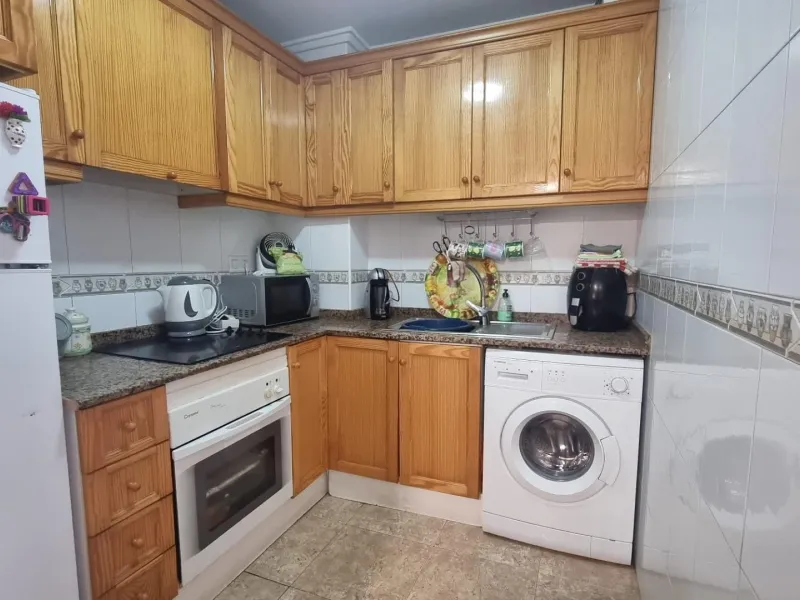 Encantador Apartamento en Playa del Cura, Torrevieja - A un Paso del Mar