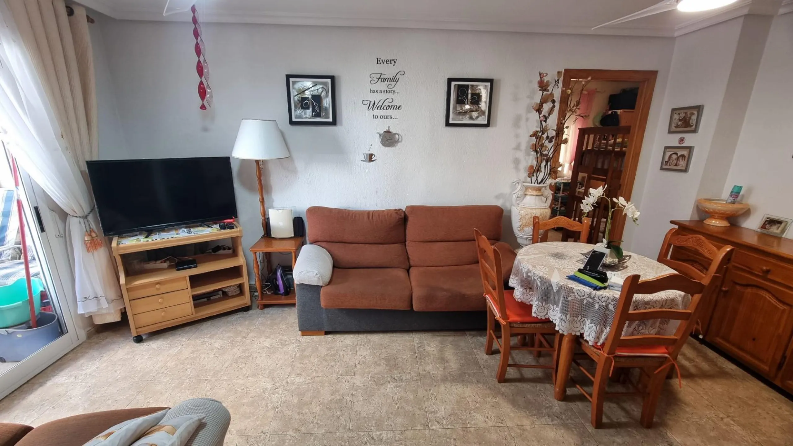 Encantador Apartamento en Playa del Cura, Torrevieja - A un Paso del Mar