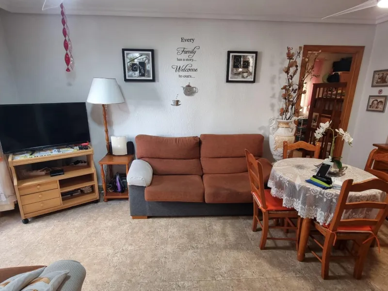 Encantador Apartamento en Playa del Cura, Torrevieja - A un Paso del Mar
