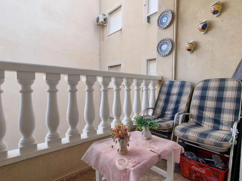 Encantador Apartamento en Playa del Cura, Torrevieja - A un Paso del Mar