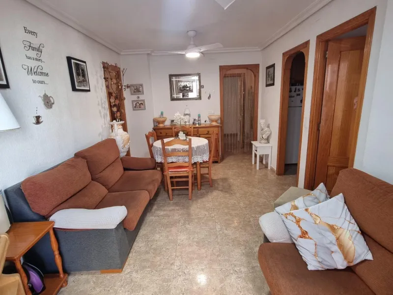 Encantador Apartamento en Playa del Cura, Torrevieja - A un Paso del Mar