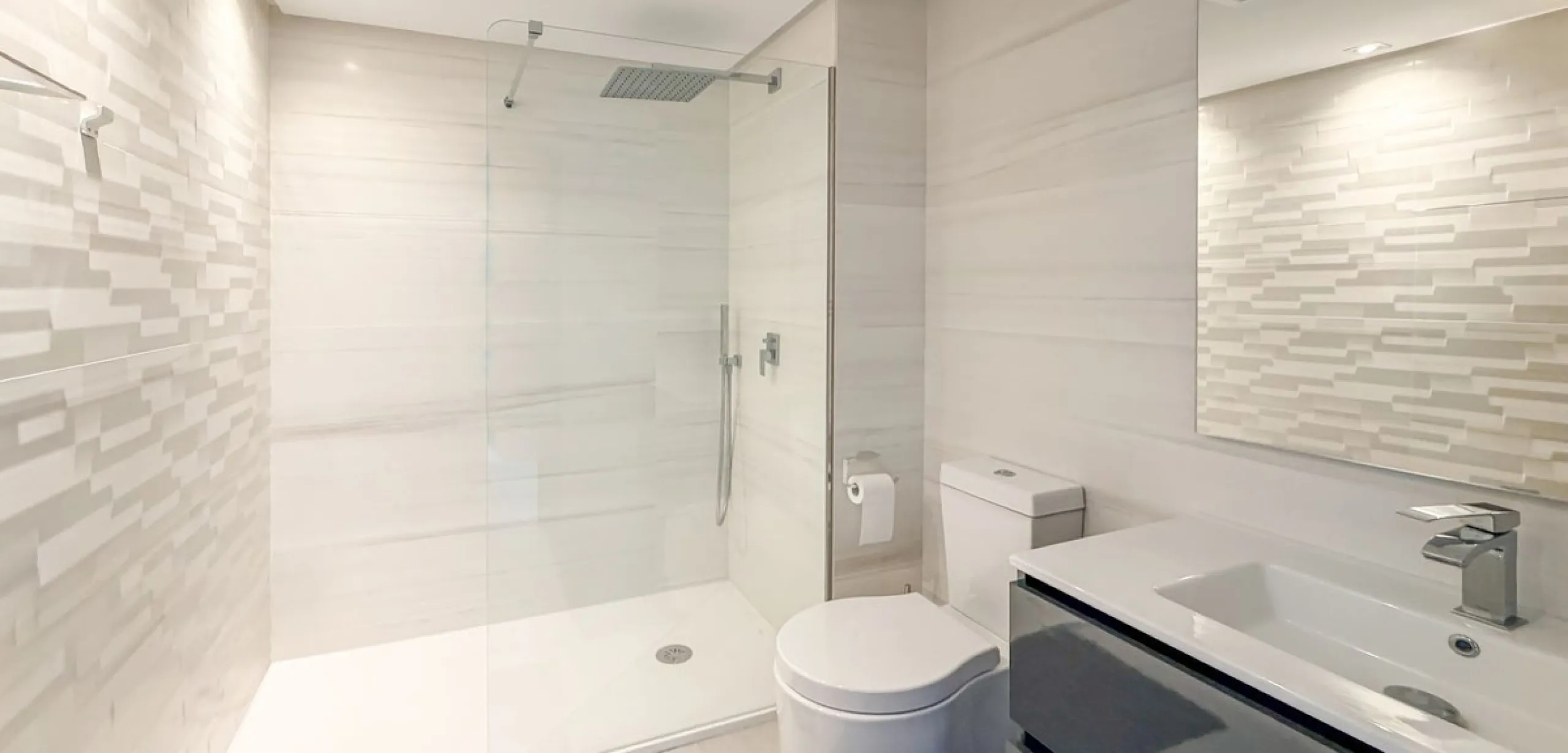Wunderschöne 2-Zimmer-Wohnung mit 2 Bädern in Grand View – La Cala Golf