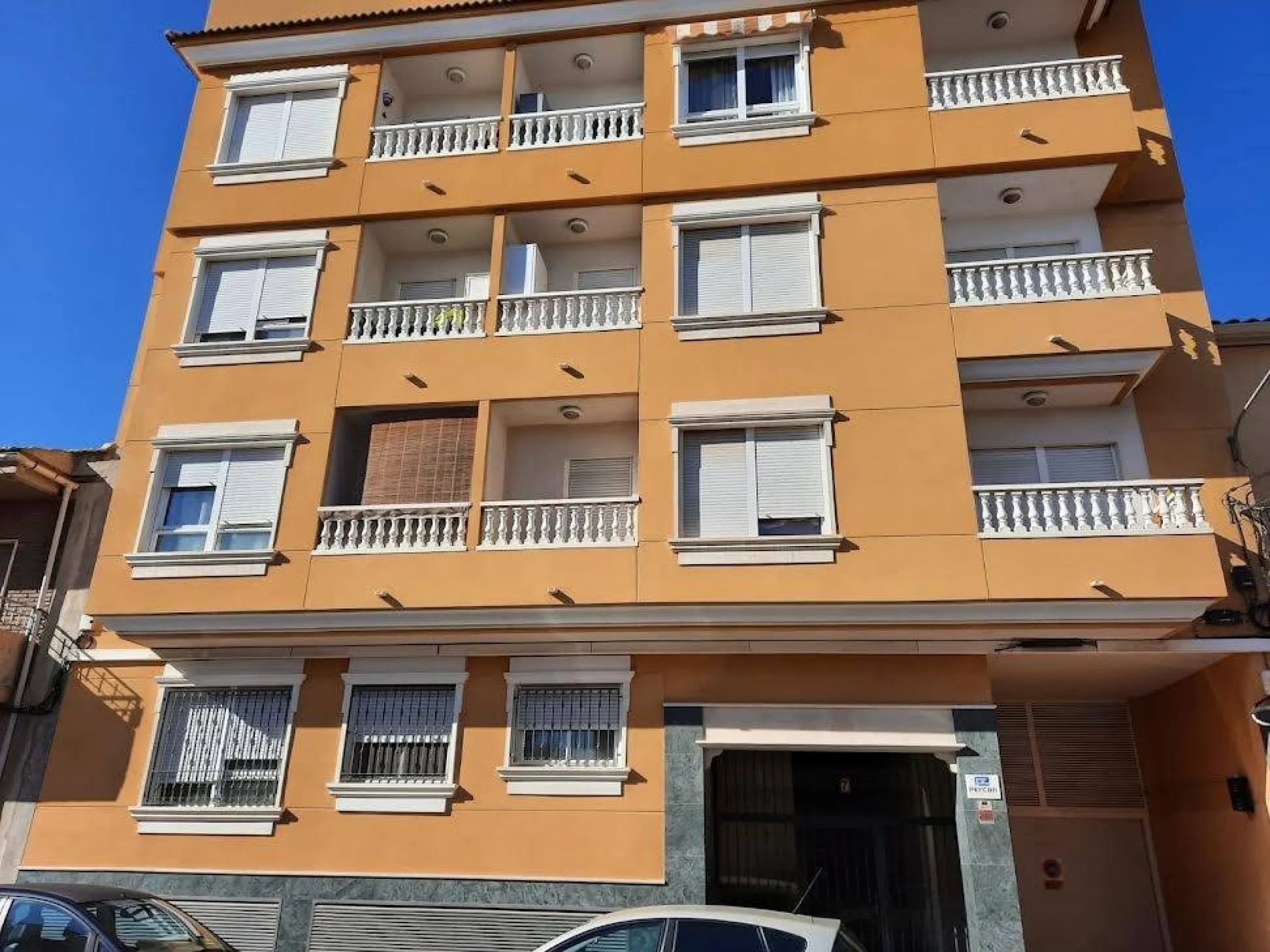 Acogedora Planta Baja en Almoradí, Ideal para Familias
