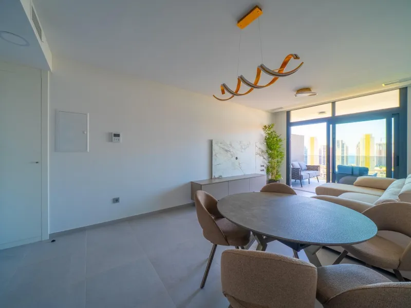 Excelente nuevo apartamento con vistas panorámicas en Benidorm!