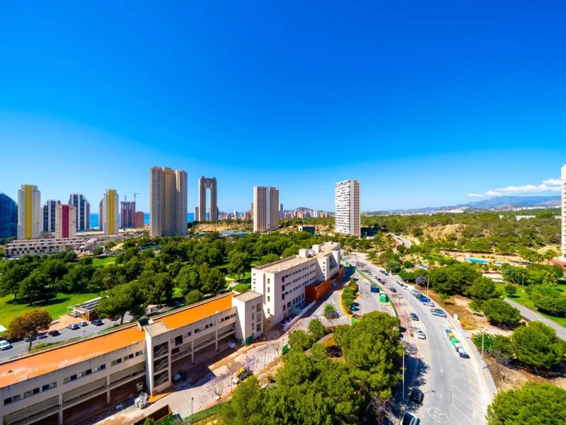 Excelente nuevo apartamento con vistas panorámicas en Benidorm!