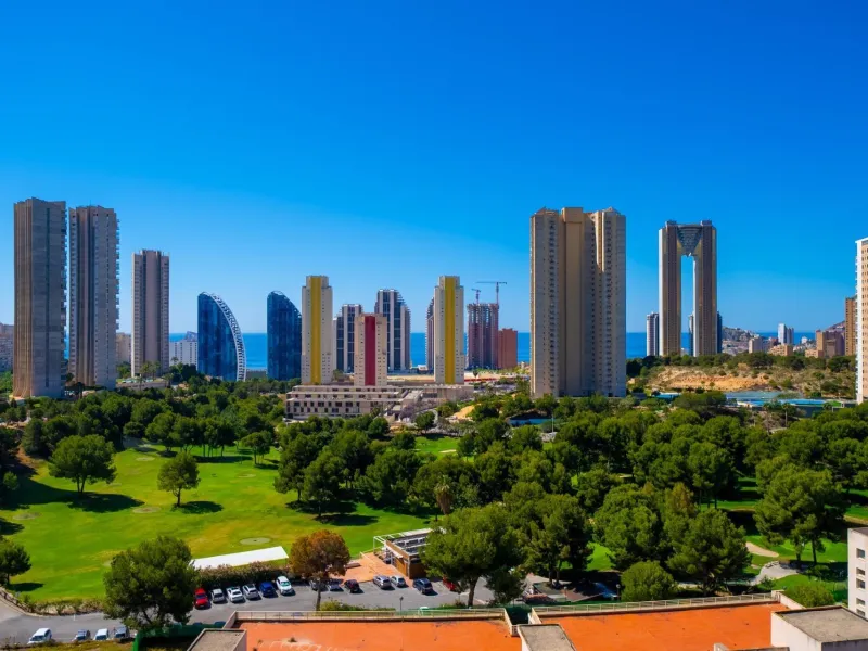 Excelente nuevo apartamento con vistas panorámicas en Benidorm!