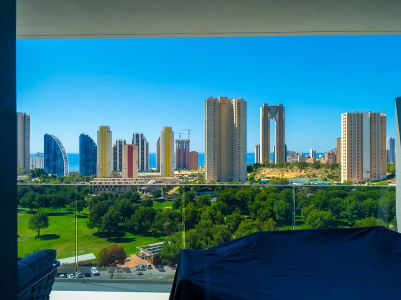 Excelente nuevo apartamento con vistas panorámicas en Benidorm!
