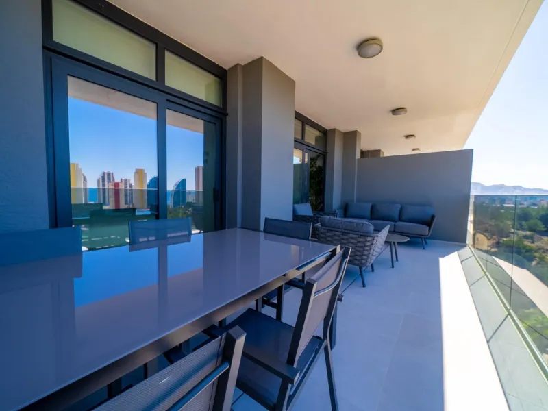 Excelente nuevo apartamento con vistas panorámicas en Benidorm!