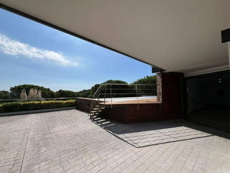 Vivienda contemporánea con vistas al mar en Sant Feliu de Guíxols, Costa Brava