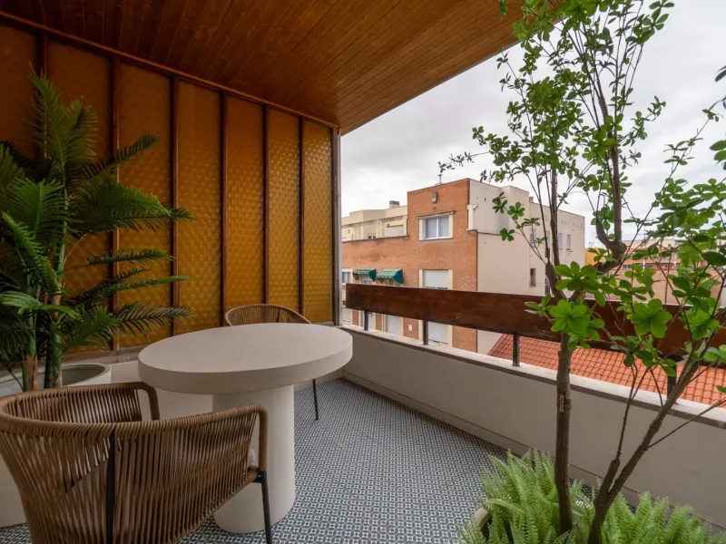 EXCLUSIVE AND LUXURY, FULLY RENOVATED APARTMENT IN SALAMANCA DISTRICT