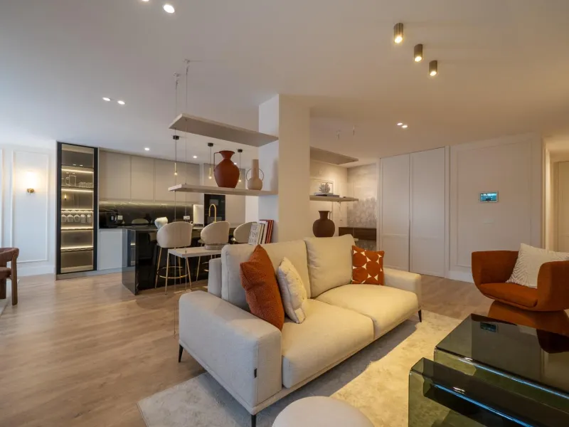 EXCLUSIVO PISO DE LUJO COMPLETAMENTE REFORMADO EN EL BARRIO SALAMANCA
