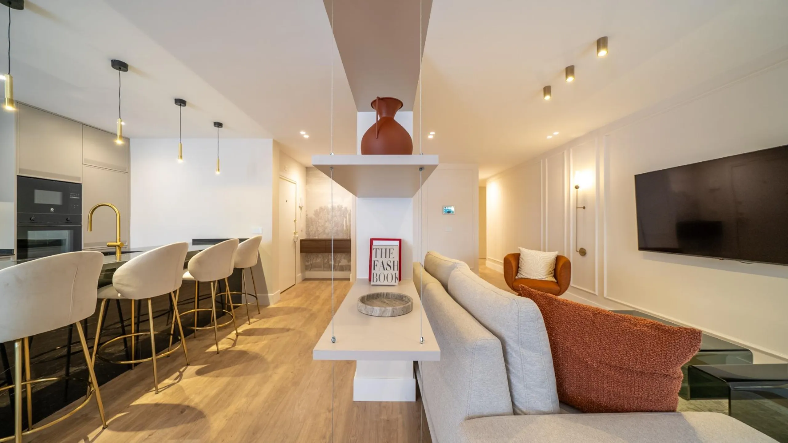 EXCLUSIVO PISO DE LUJO COMPLETAMENTE REFORMADO EN EL BARRIO SALAMANCA