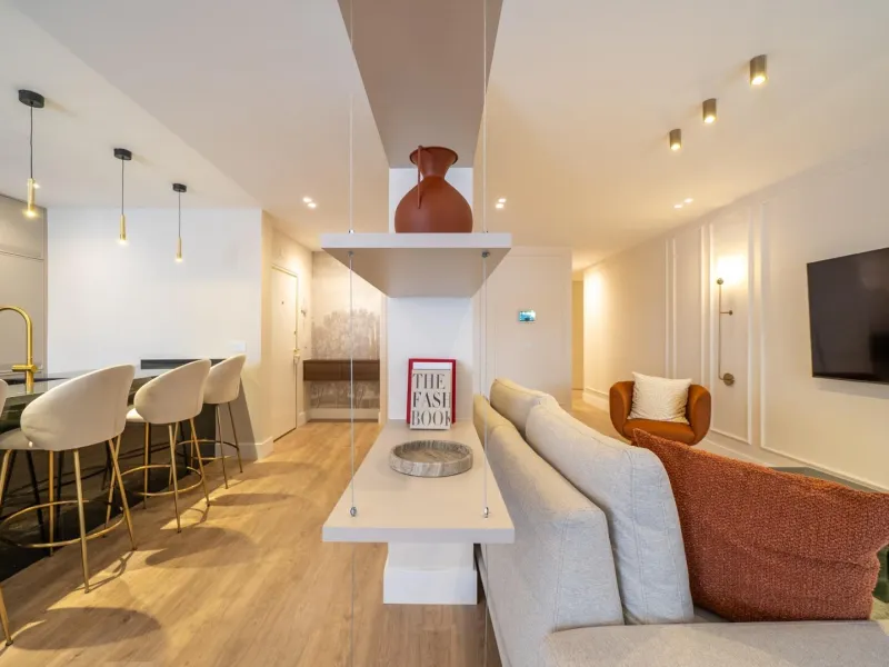 EXCLUSIVO PISO DE LUJO COMPLETAMENTE REFORMADO EN EL BARRIO SALAMANCA