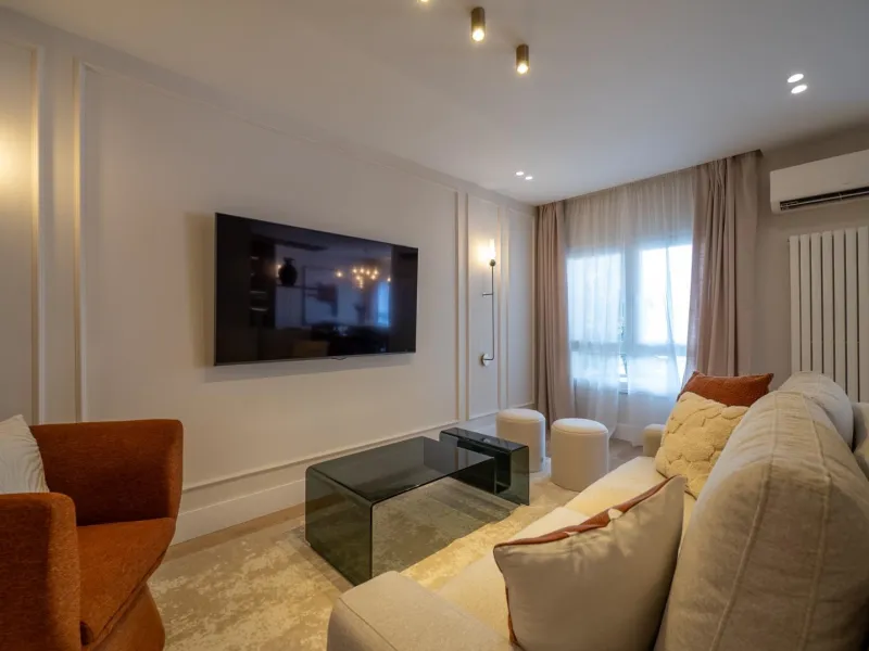 EXCLUSIVO PISO DE LUJO COMPLETAMENTE REFORMADO EN EL BARRIO SALAMANCA