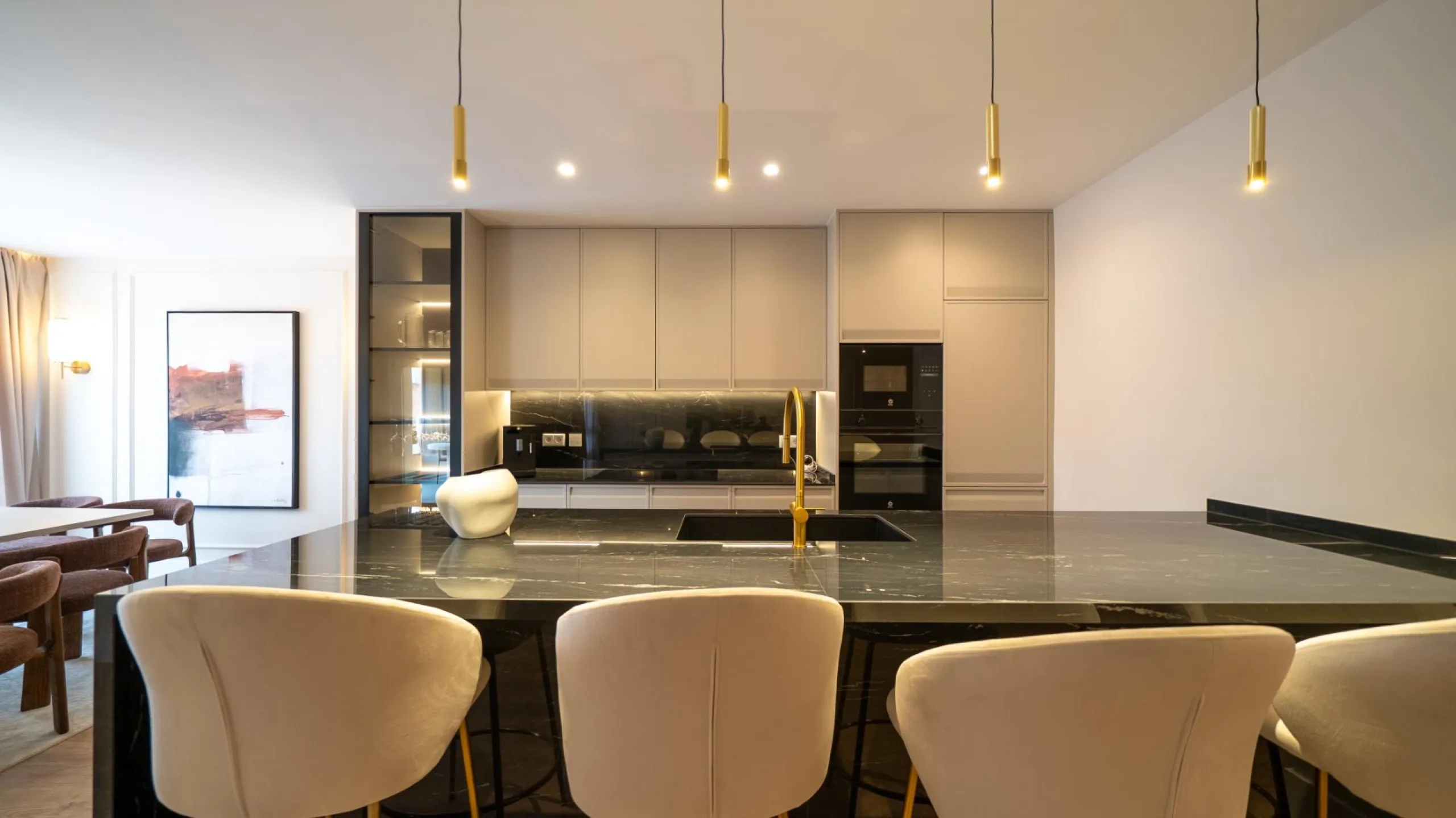 EXCLUSIVO PISO DE LUJO COMPLETAMENTE REFORMADO EN EL BARRIO SALAMANCA