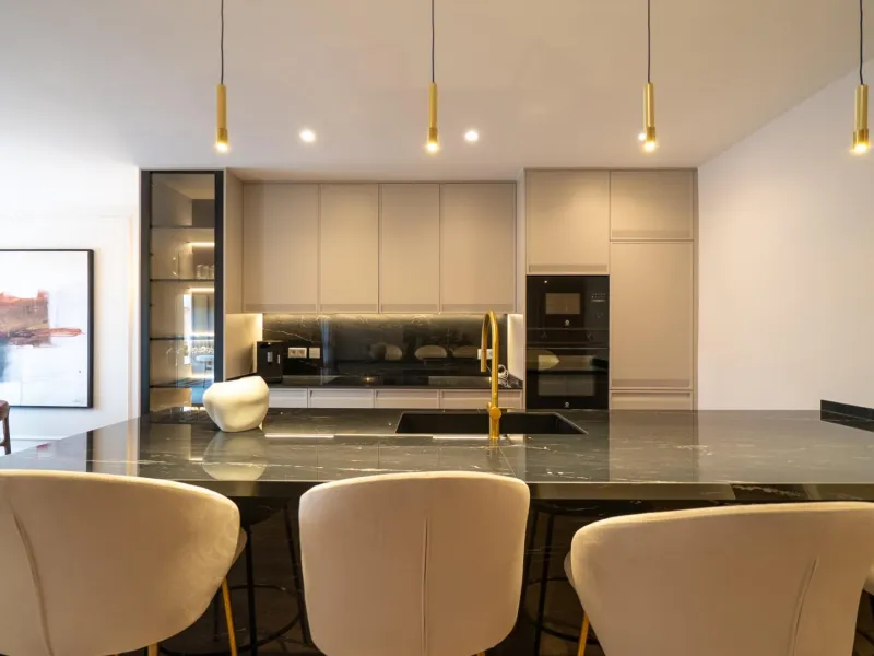 EXCLUSIVO PISO DE LUJO COMPLETAMENTE REFORMADO EN EL BARRIO SALAMANCA