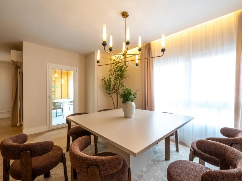EXCLUSIVO PISO DE LUJO COMPLETAMENTE REFORMADO EN EL BARRIO SALAMANCA