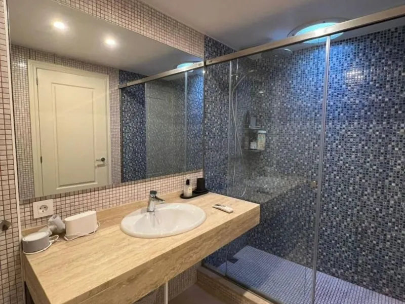 Vivienda contemporánea con vistas al mar en Sant Feliu de Guíxols, Costa Brava