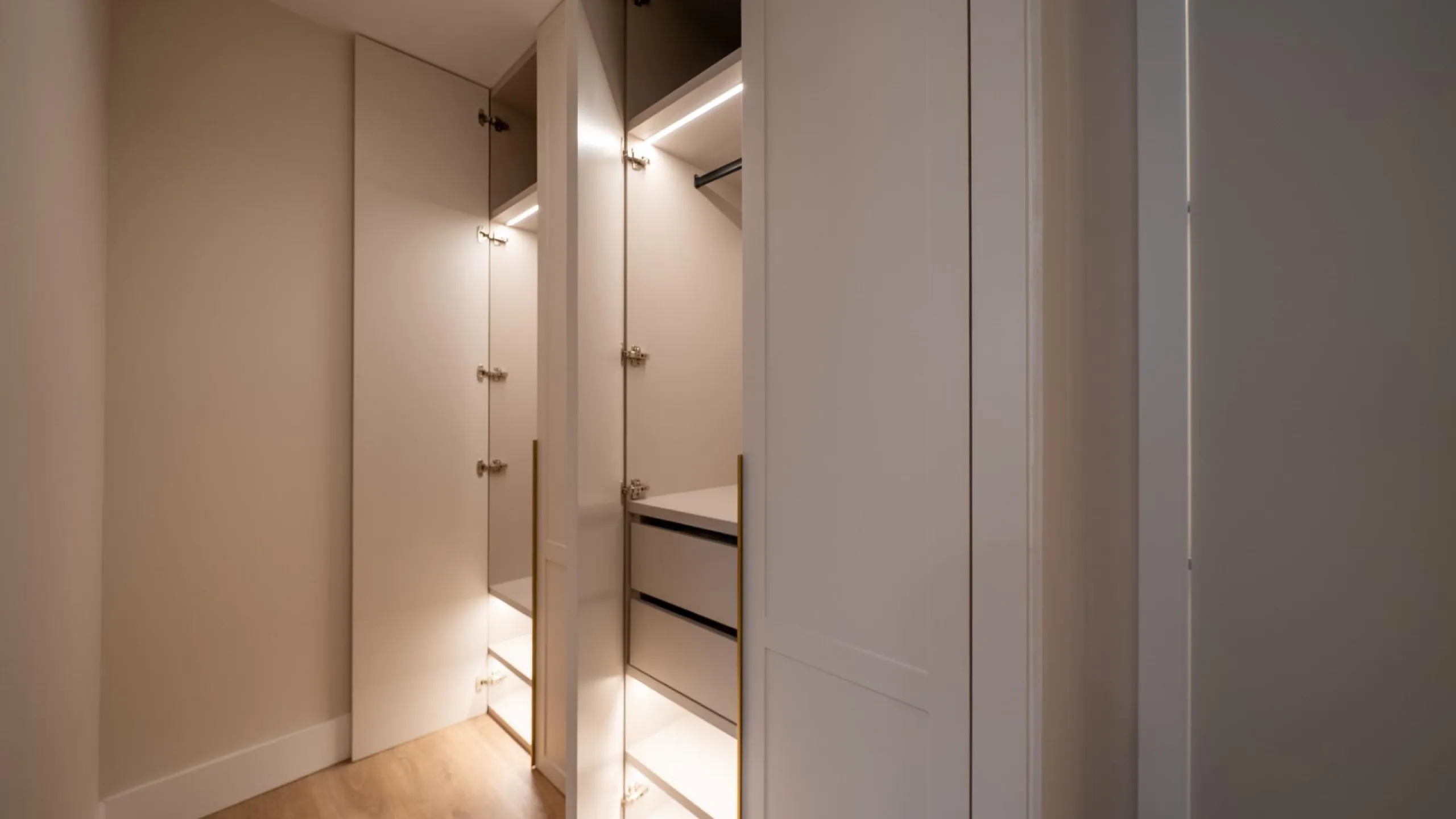 EXCLUSIVO PISO DE LUJO COMPLETAMENTE REFORMADO EN EL BARRIO SALAMANCA