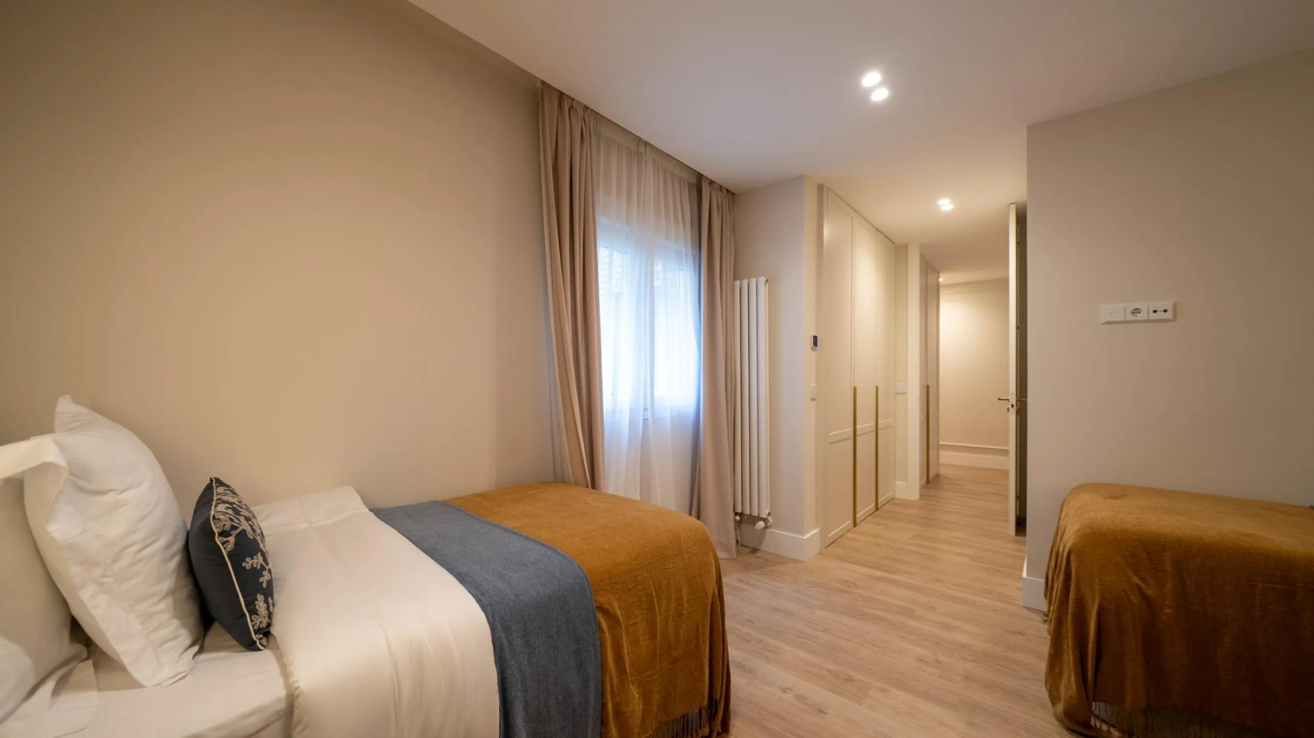 EXCLUSIVO PISO DE LUJO COMPLETAMENTE REFORMADO EN EL BARRIO SALAMANCA