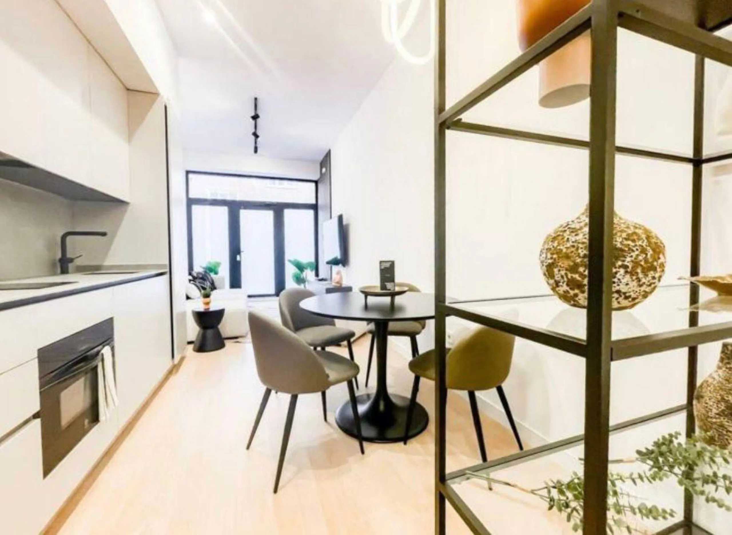 APARTMENT WITH VALID TOURIST LICENSE IN RÍOS ROSAS