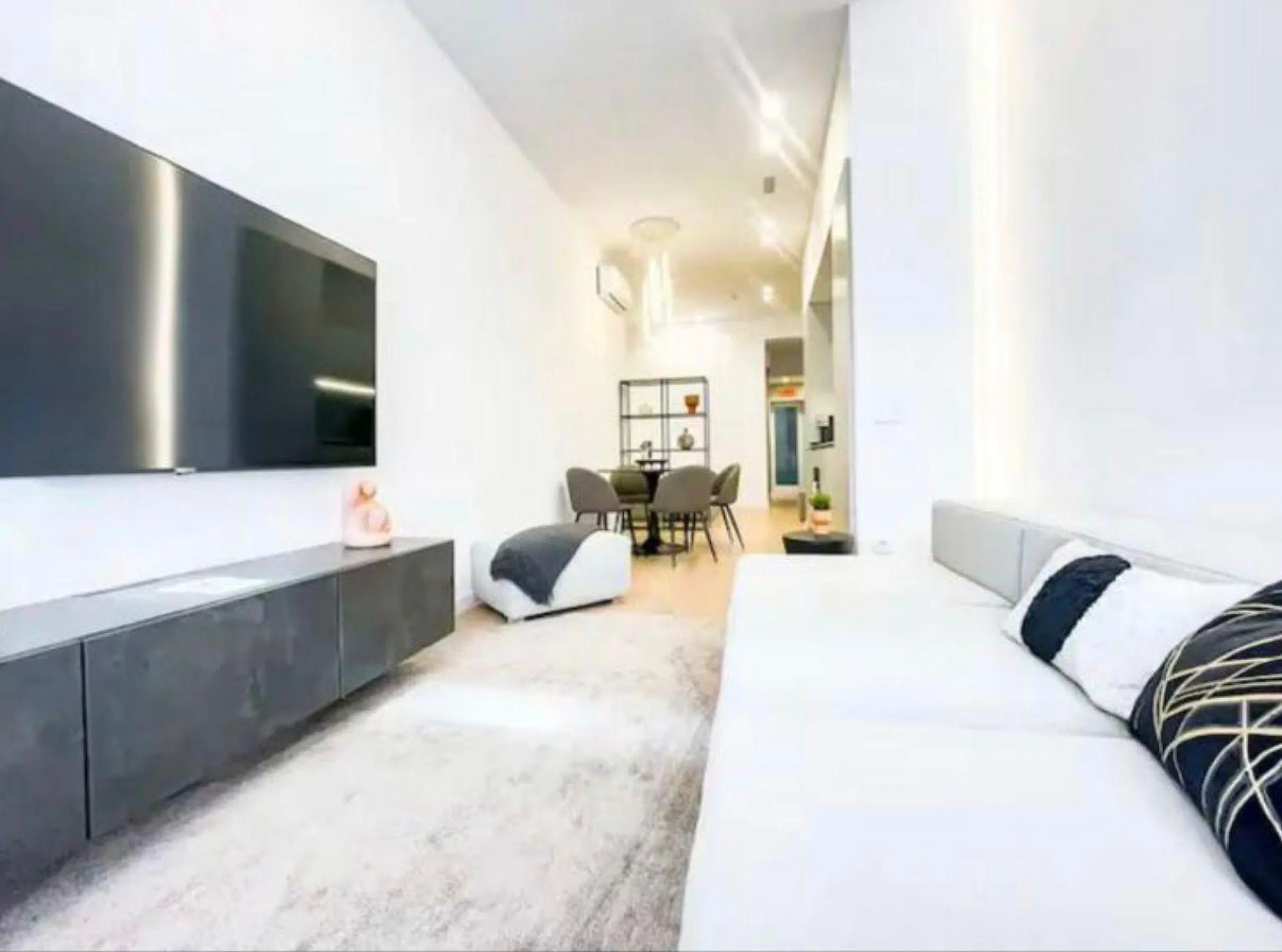 APARTMENT WITH VALID TOURIST LICENSE IN RÍOS ROSAS
