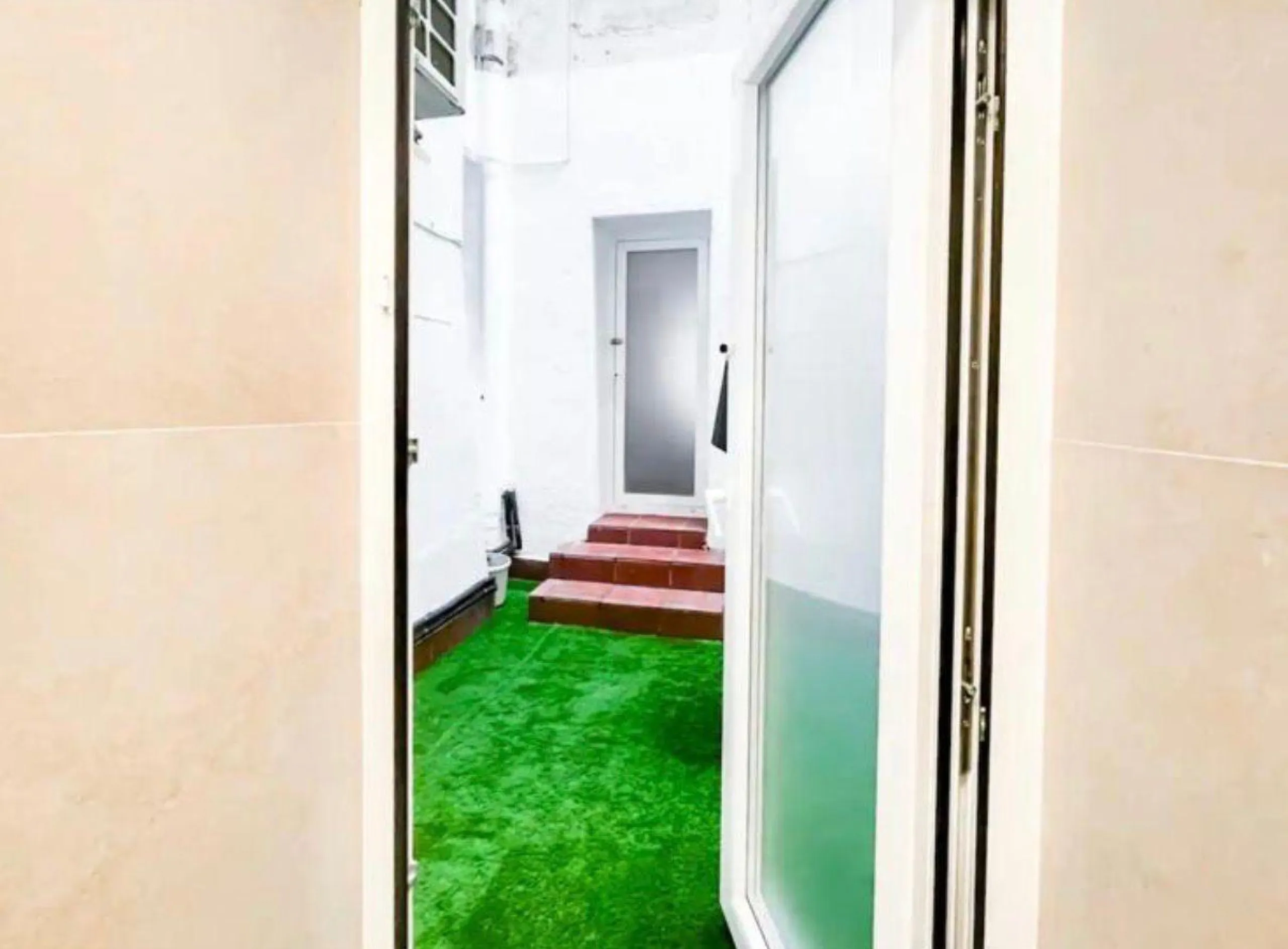 APARTMENT WITH VALID TOURIST LICENSE IN RÍOS ROSAS