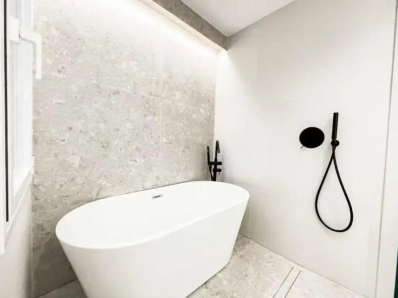 APARTMENT WITH VALID TOURIST LICENSE IN RÍOS ROSAS